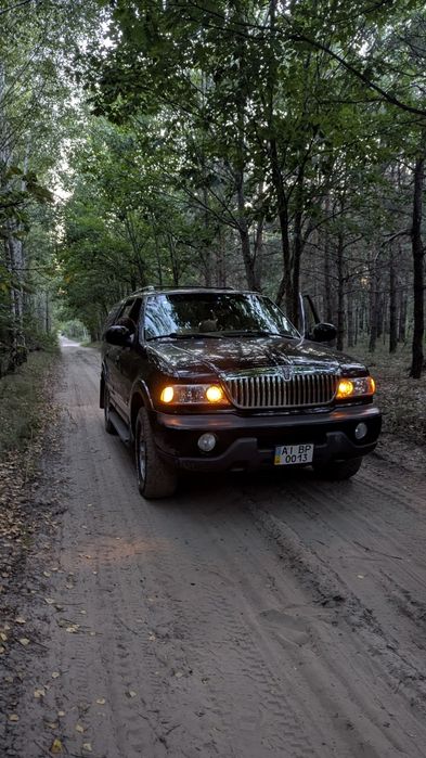Lincoln Navigator 1 поколения 5.4 газ/бензин
