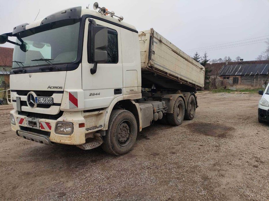 Mercedes -Benz wywrotka 3-osiowe sprzedam lub zamienię