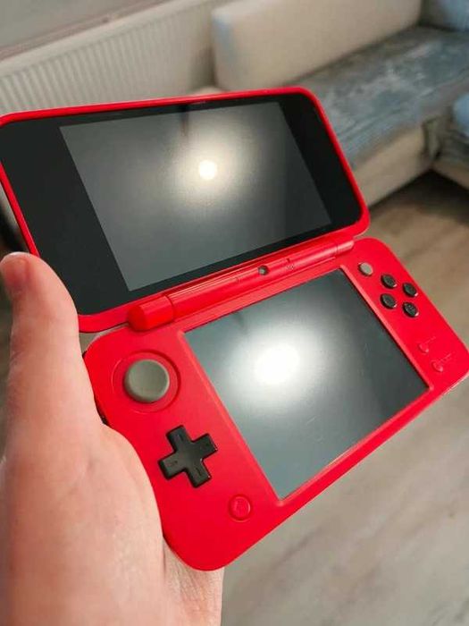 New Nintendo 2ds xl Pokemon version