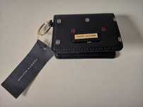 Tommy Hilfiger - nowy portfel/etui na karty na breloczku