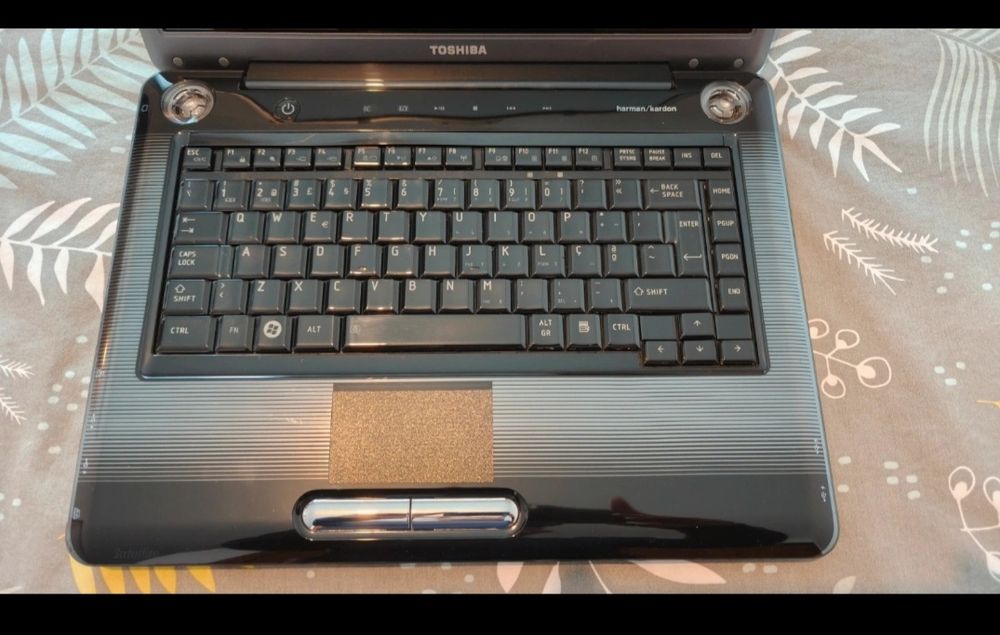 Portátil Toshiba Satellite A300