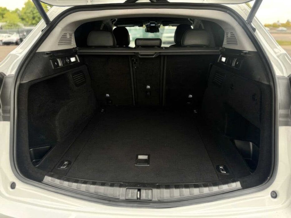 Alfa Romeo Stelvio      2018