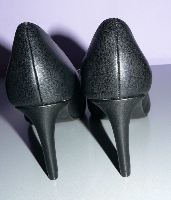 NOWE Esmara Heidi Klum szpilki skóra czółenka 36 Lidl buty klasyczne