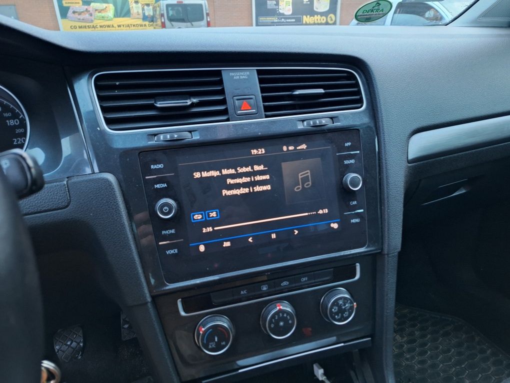 Volkswagen Golf 7