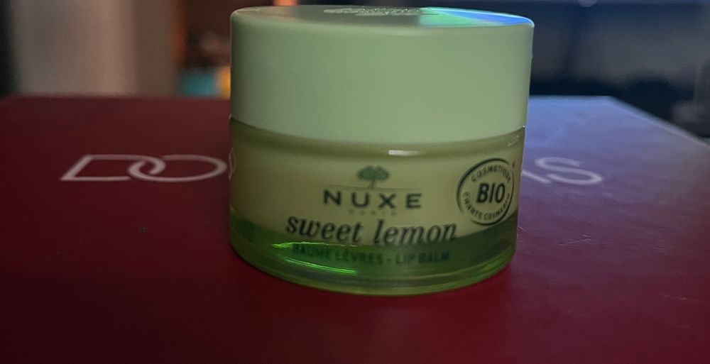 Nuxe balsam do ust
