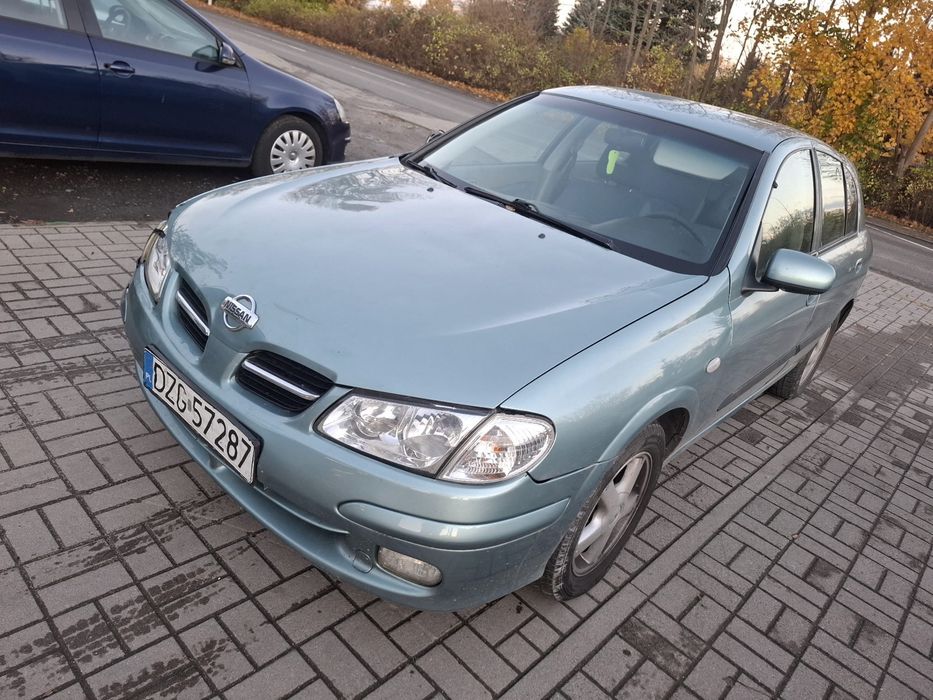 Nissan Almera 1.8 benzyna 2000rok klimatyzacja 5-drzwiowy