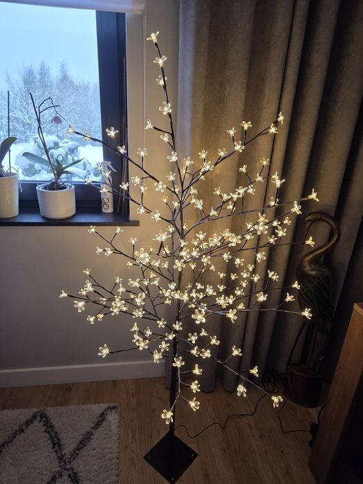 Drzewko dekoracyjne led świecące świąteczne  ozdoba na święta