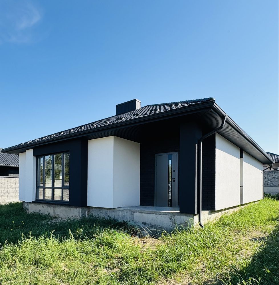 Продам сучасну американку 110 м.кВ в хорошій локації