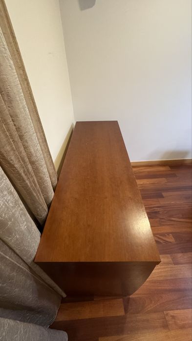 Movel de sala (Madeira Maciça)