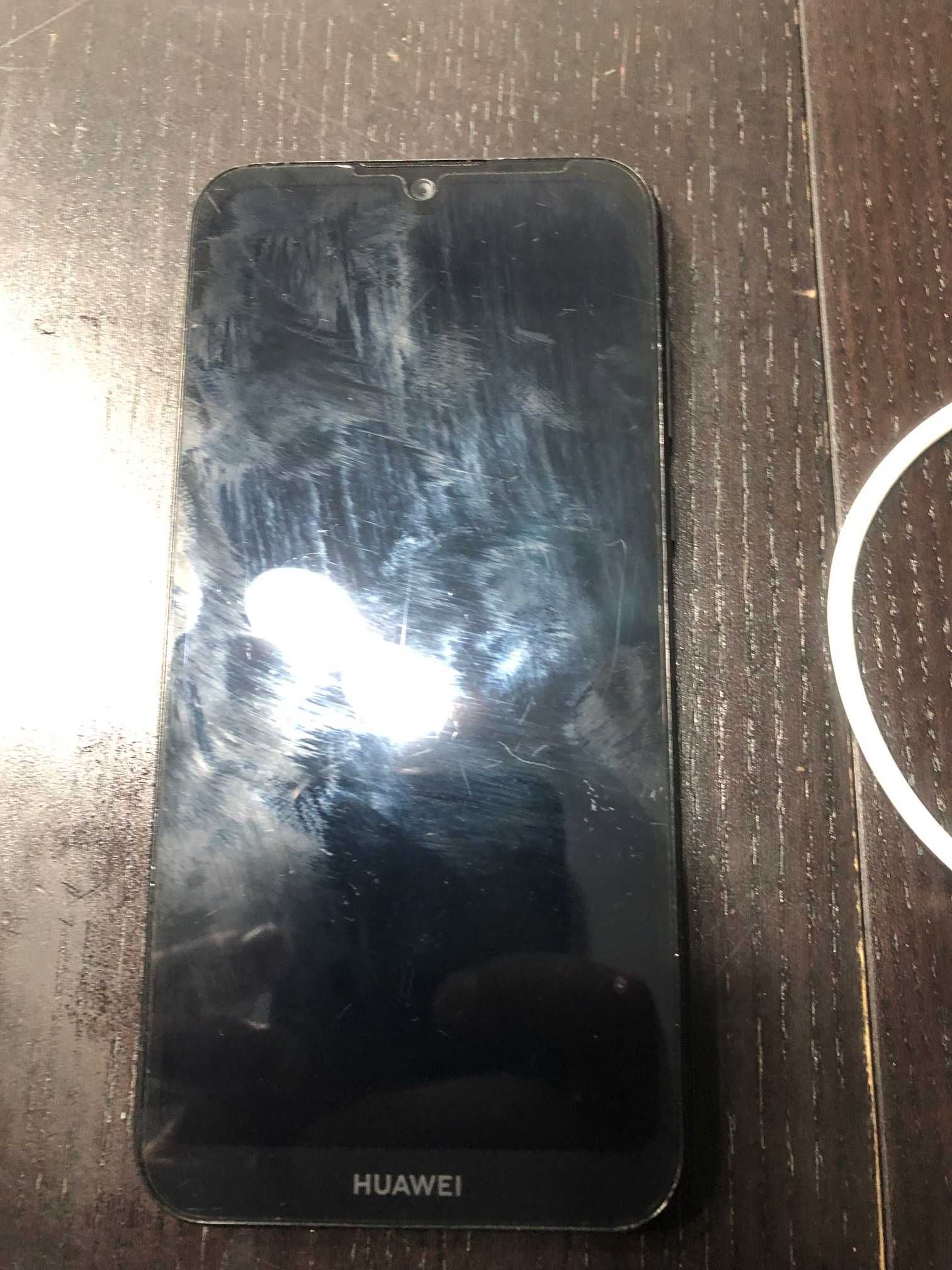 Telemóvel Huawei Y5 2019