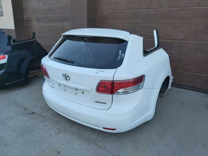 TOYOTA AVENSIS T27 Разборка тойота авенсис т27 бампер рестайл