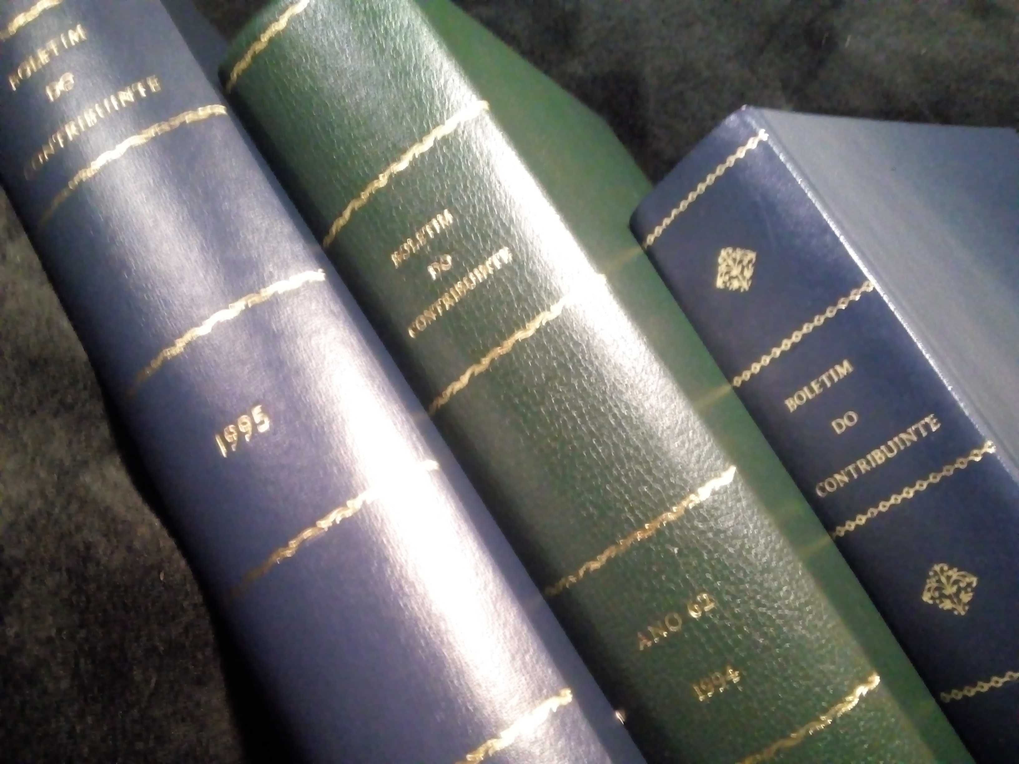 3 Volumes (anuais) encadernados do «BOLETIM DO CONTRIBUINTE» (1993-95)