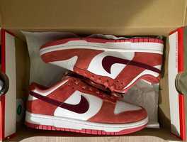 Nike Dunk Low Valentines Day White/Red 38-39 (24-25 cm)