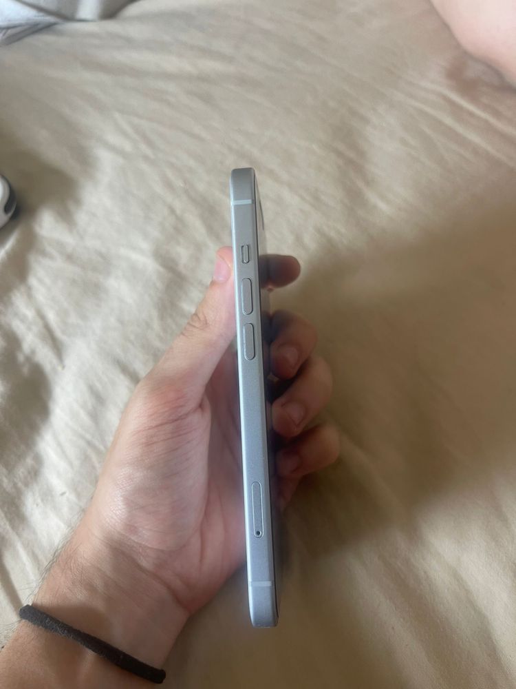 Iphone 15 com carregador original