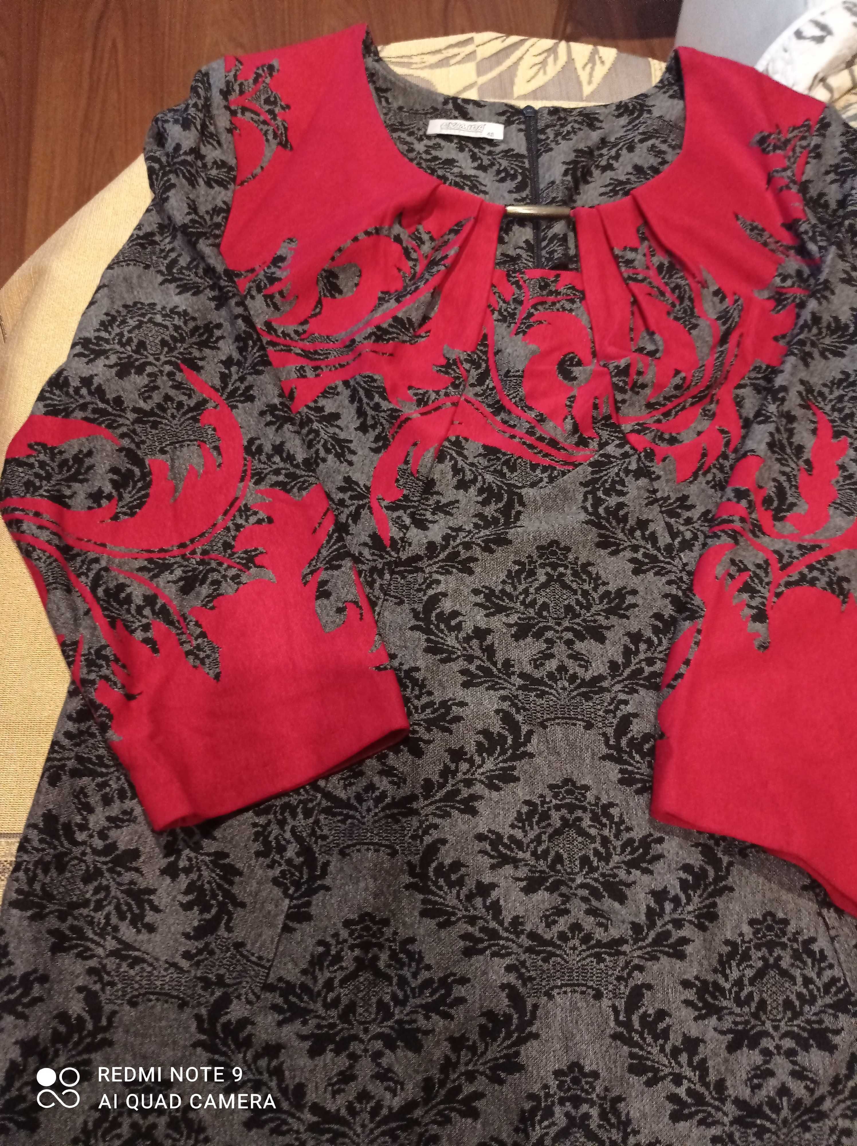 Suknia szaro czerwona r.48 XXL w bardzo dobrym stanie