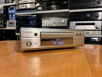 Odtwarzacz płyt CD Denon DCD-F101 Audio Room