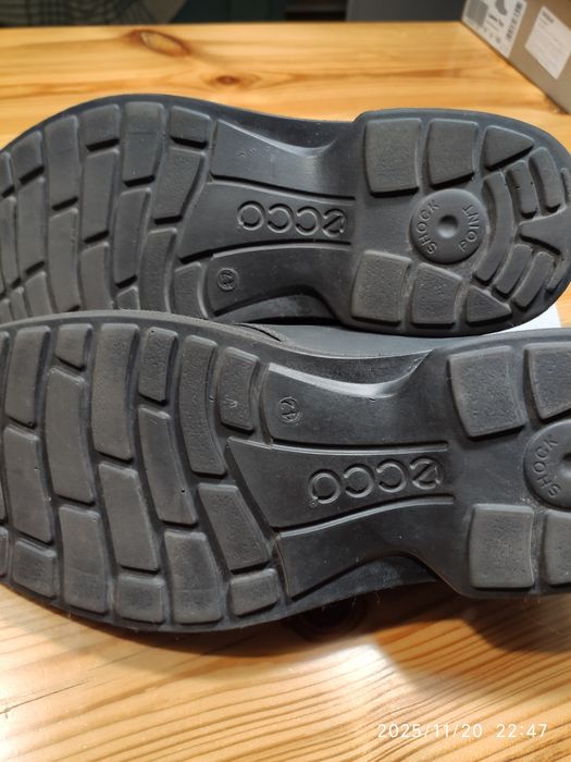 Чоловічі черевики ECCO