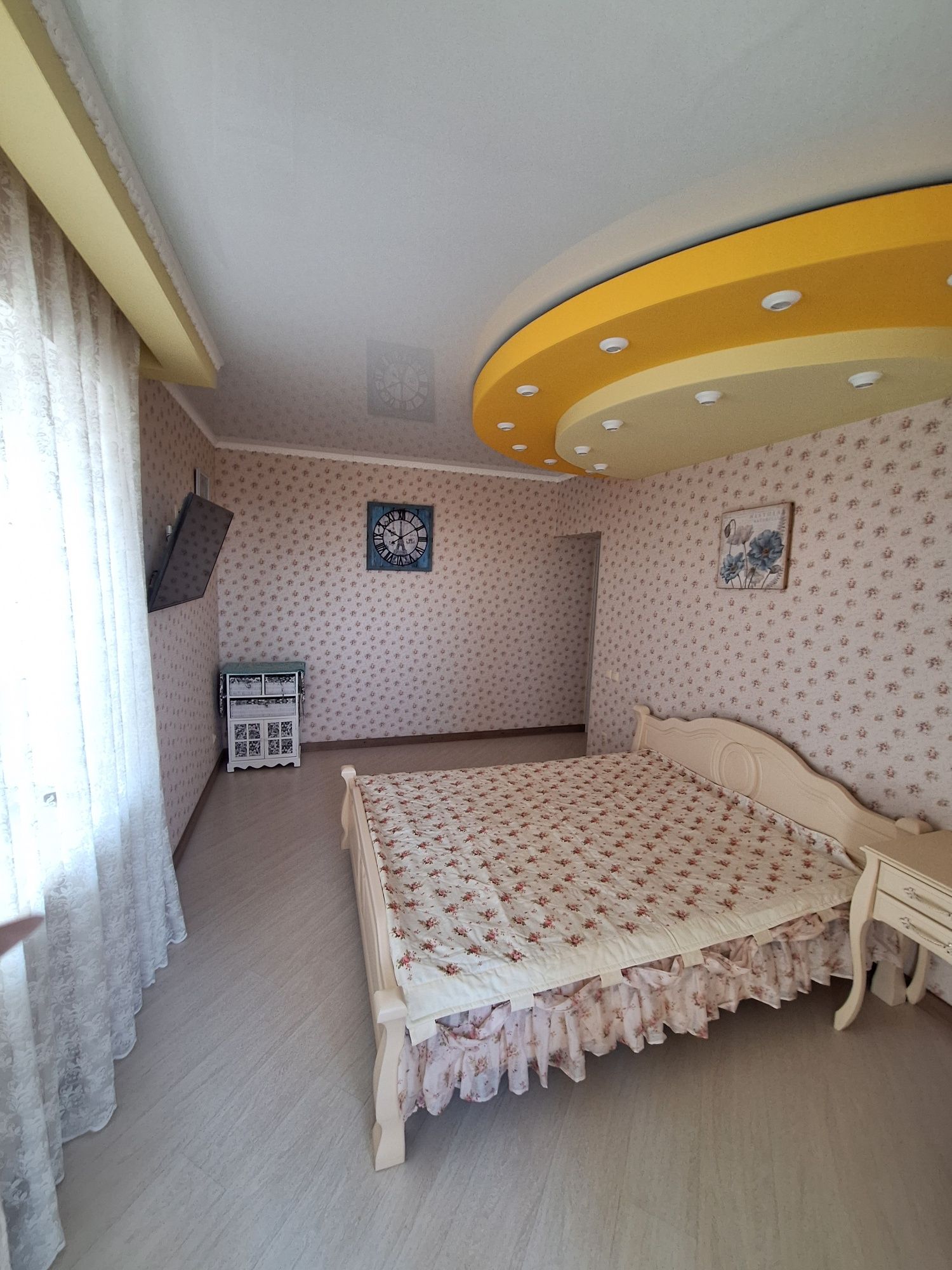 Здається 2 кімнатна квартира  в Корабельному р-н Пр.Богоявленский 325