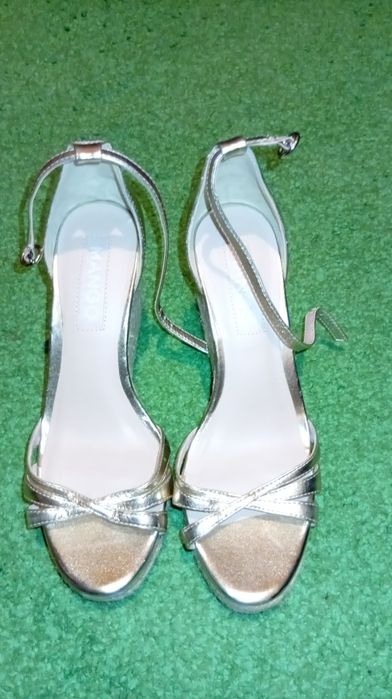 Sapato de senhora Mango N. 39