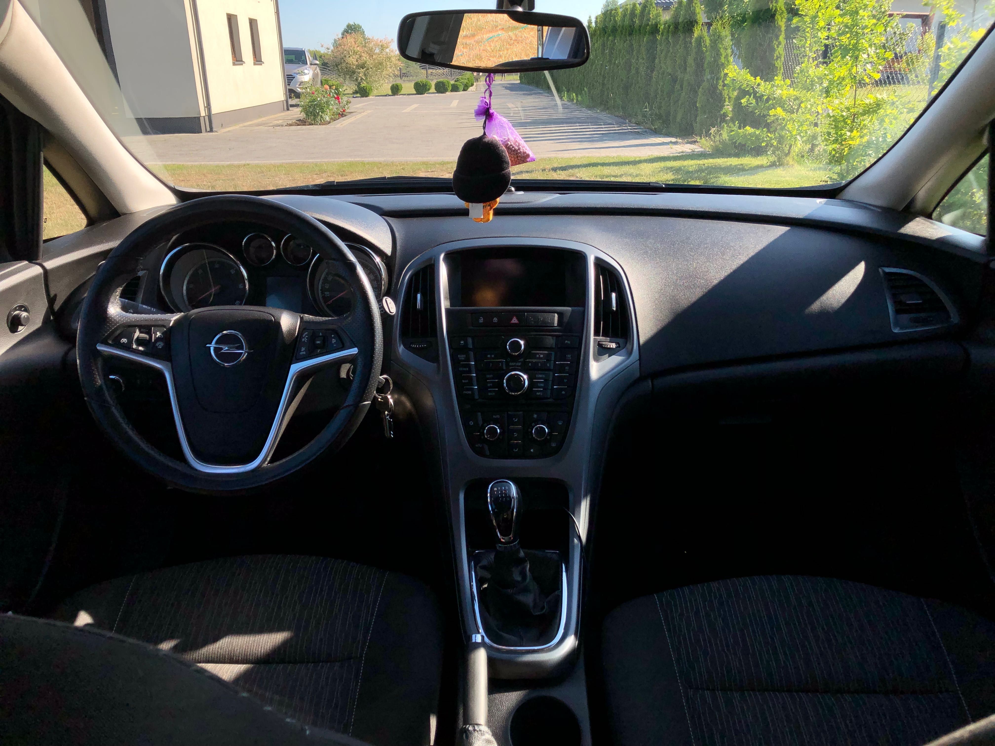Sprzedam Opla astre j 1.7 cdti