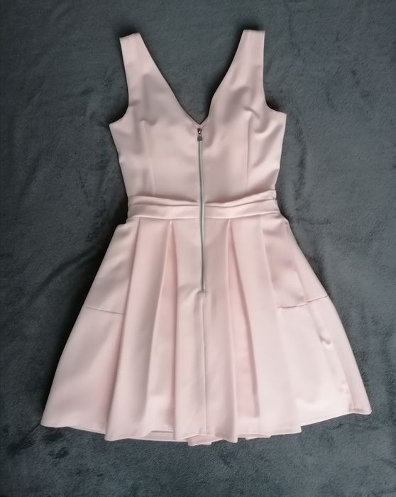 Sukienka pudrowy róż, roz. 36