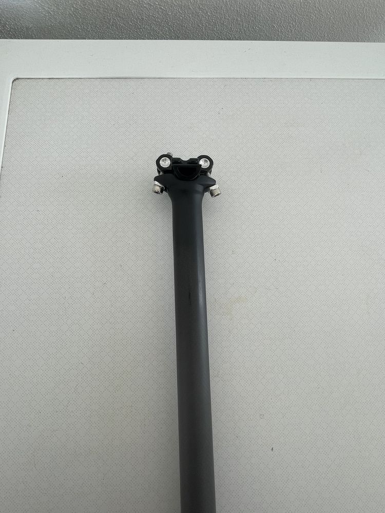 Espigão 31.6 em carbono