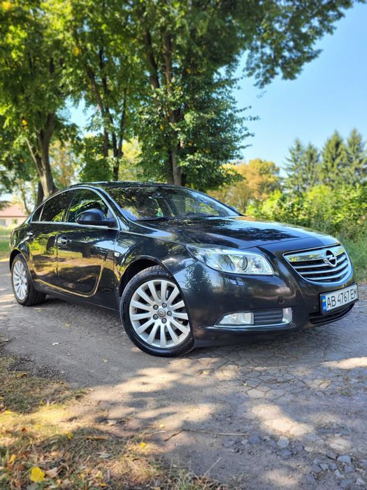 В продажіOpel інсігнія 2010р. 2..0 BITURBO