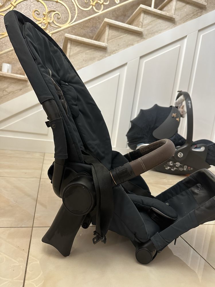 Каркас Cybex Priam , та тканина .