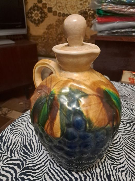 Кувшин керамический, состояние нового.
