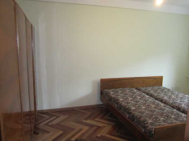 Сдам 2 х ком  Голосеевский пр 89, м Выставочный центр, Голосеевский рн