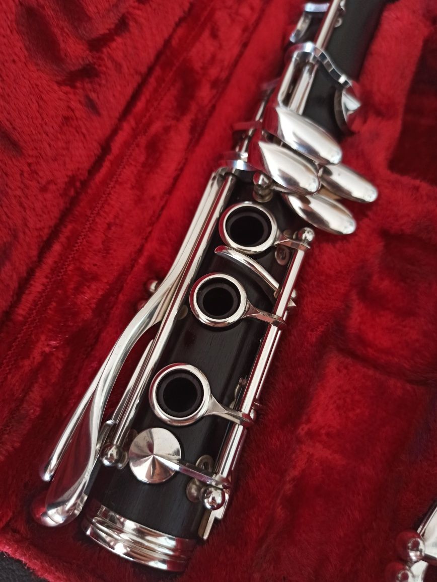 Clarinete Buffet Crampon E13