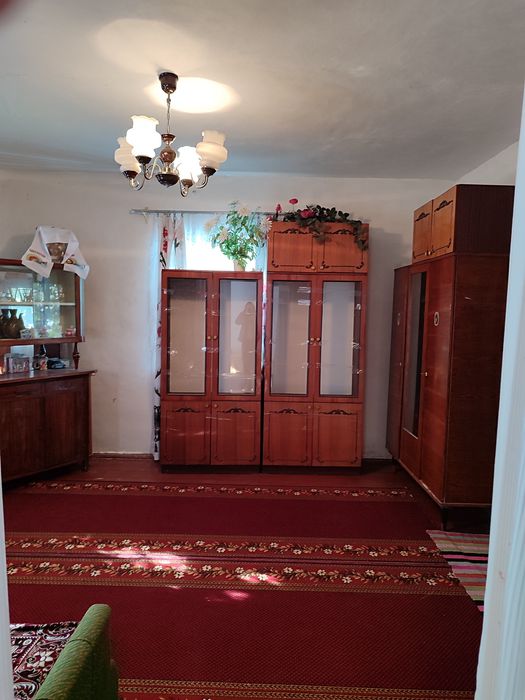 Продається добротний цегляний будинок в селі Лумля