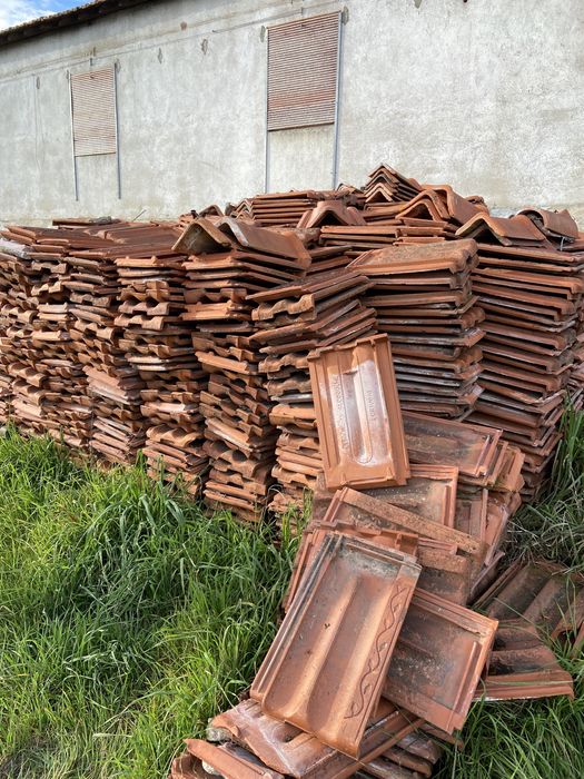 Telha Marselha em bom estado