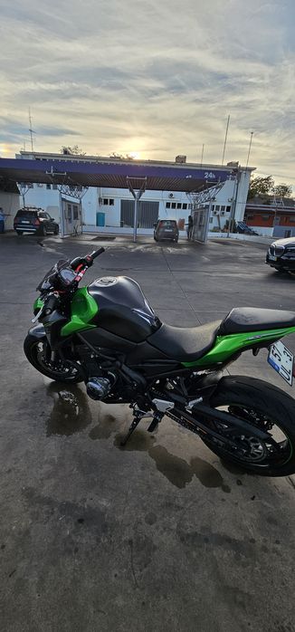 Vendo Kawasaki Z900