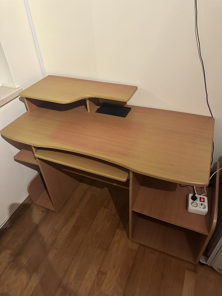 Secretária de escritório/quarto