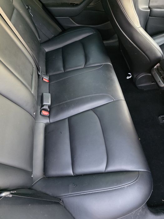 Tesla Model 3 (задній) Львів , рік 2019