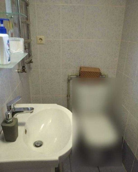 Продам двокімнатну квартиру на Баварії