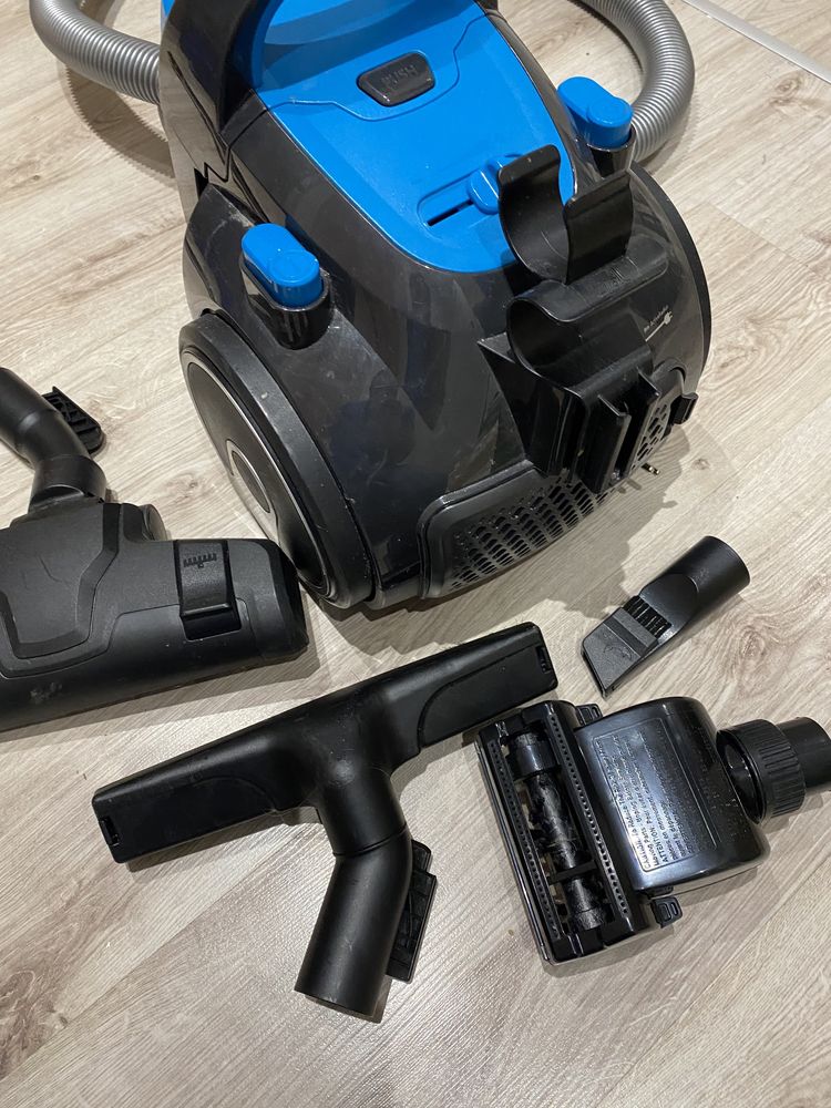 Bosch Serie 2 Odkurzacz Bezworkowy, Turkusowy, 700.0W