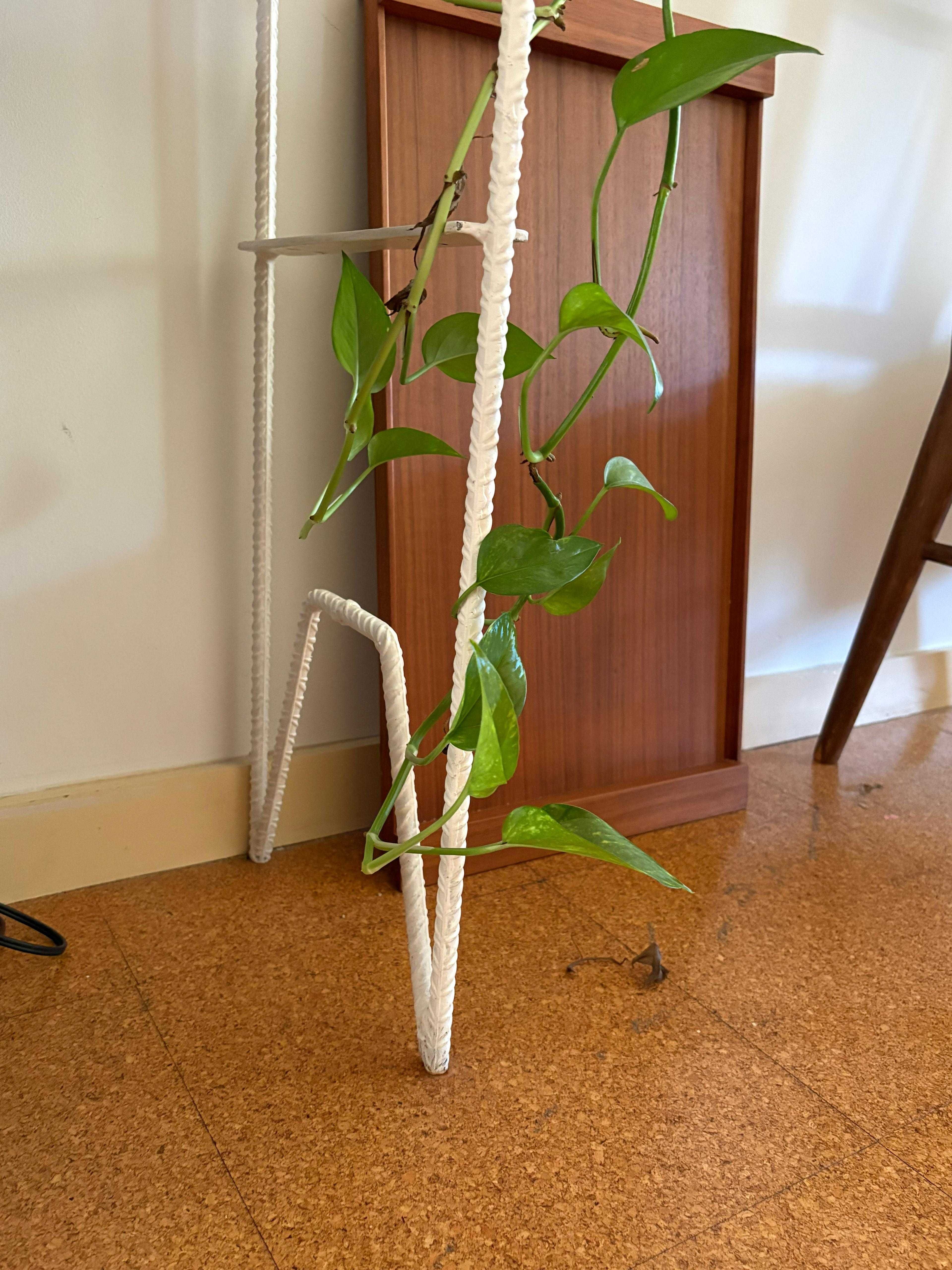 Prateleira / Estante para sala ou quarto