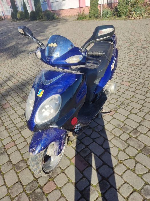 Продається скутер fada 150