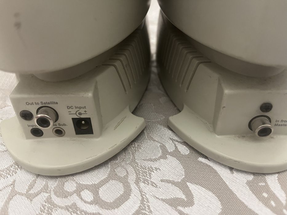 Colunas som da JBL