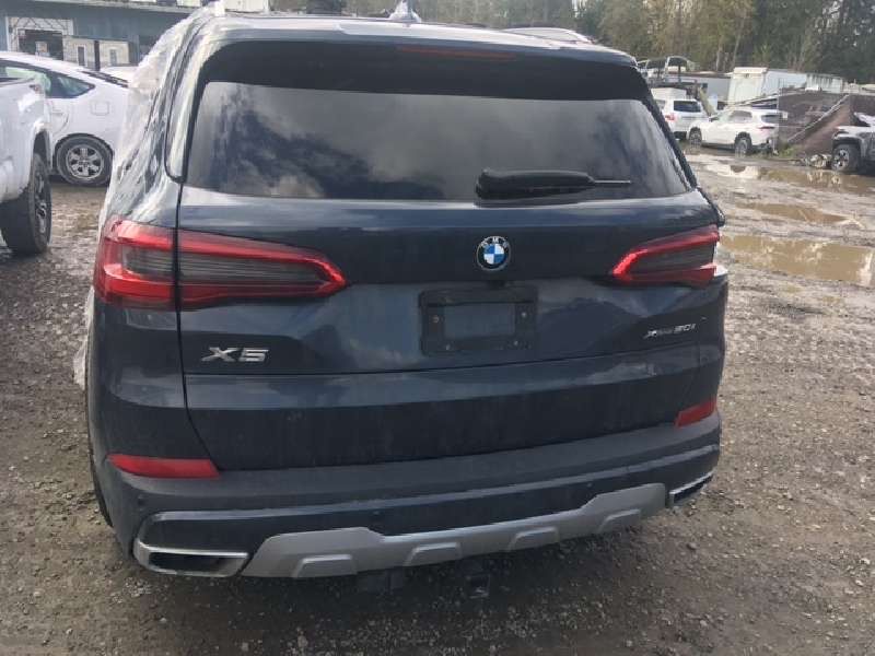 Продам BMW X5 G05 2019