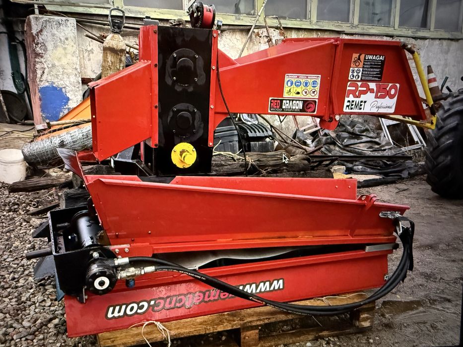 Rębak walcowy R 150 z taśmociągiem