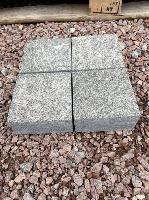 Бруківка гранітна Габбро,гранитная брусчатка полнопиленая термо
