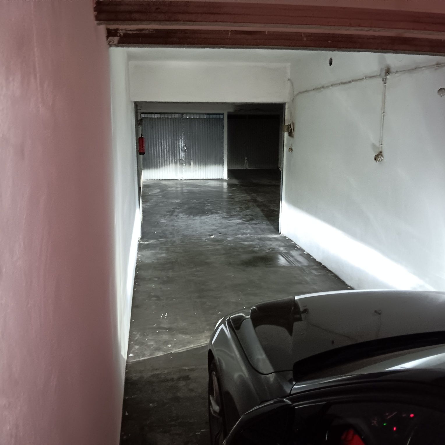 Garagem 250m estacao Av Eduardo Vitor das Neves