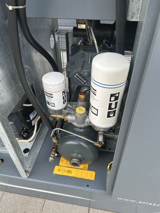 Kompresor śrubowy  ATLAS COPCO GA7 FF 7.5kw Z OSUSZACZEM