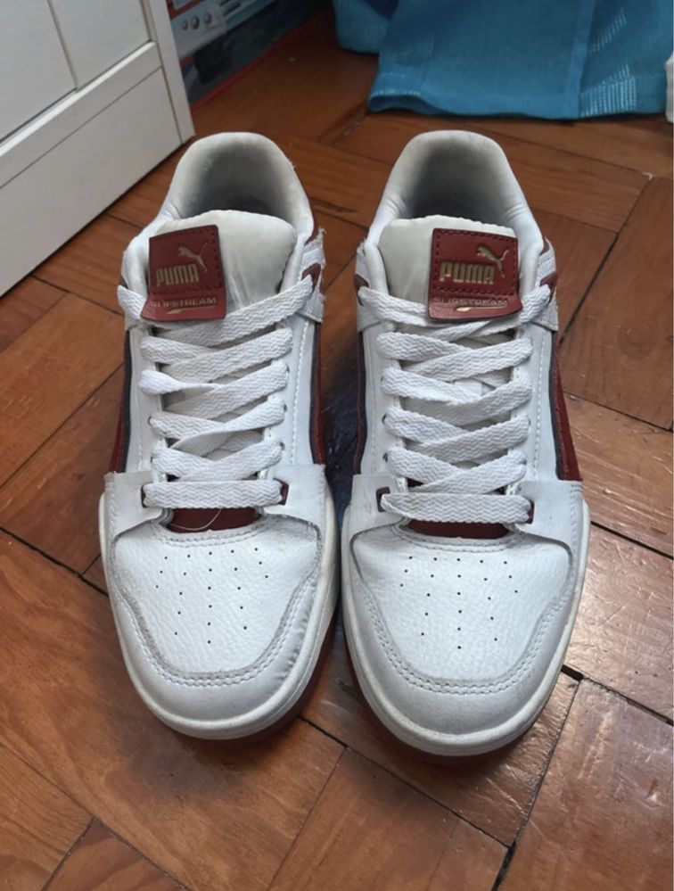 Tenis Puma.