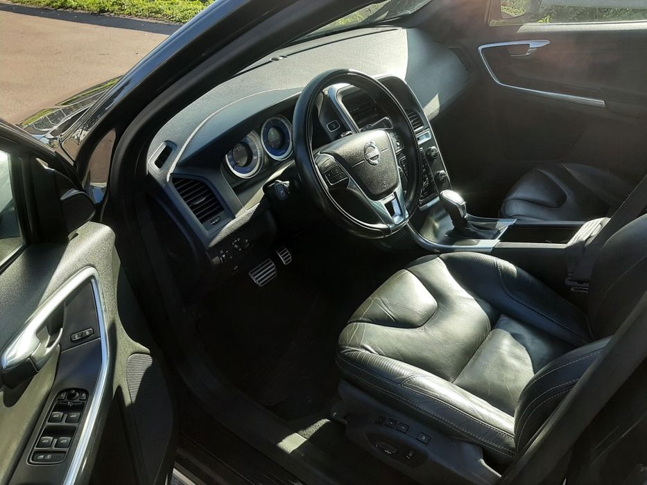 Volvo XC60 2.4d5 AWD import Niemiec
