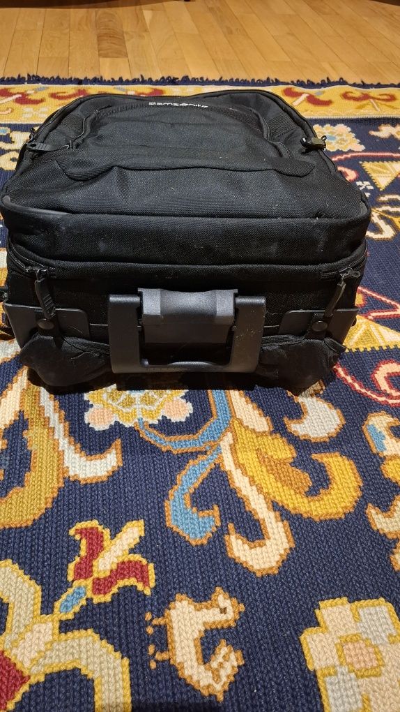 Mala / Mochila viagem + Computador