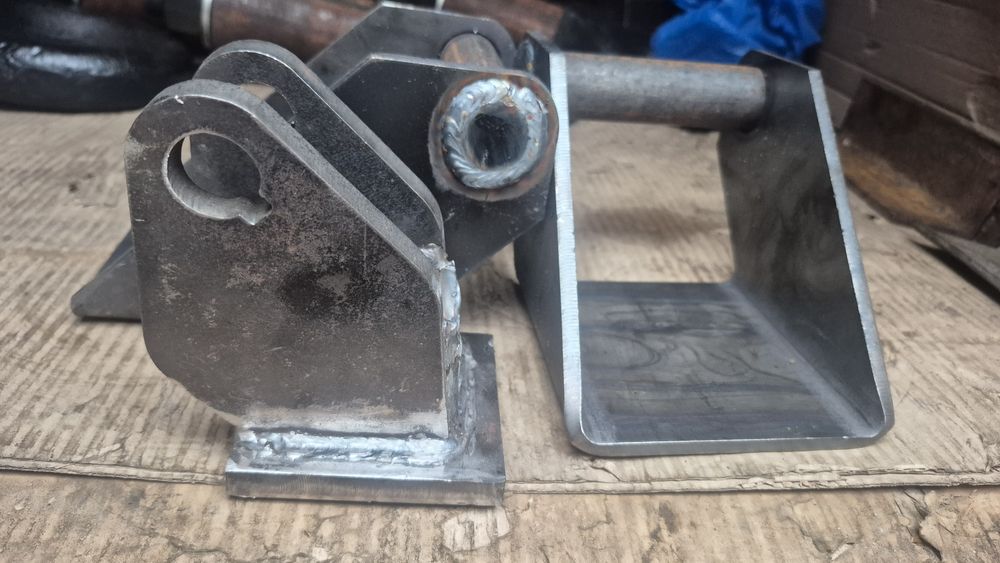 Кронштейн рами та платформи причепа 2птс-4.